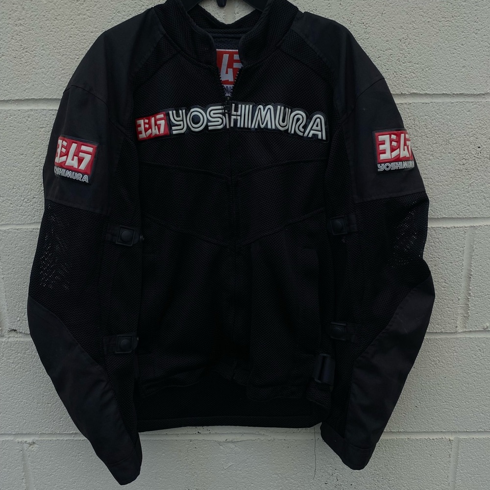 Black padded biker jacket for men